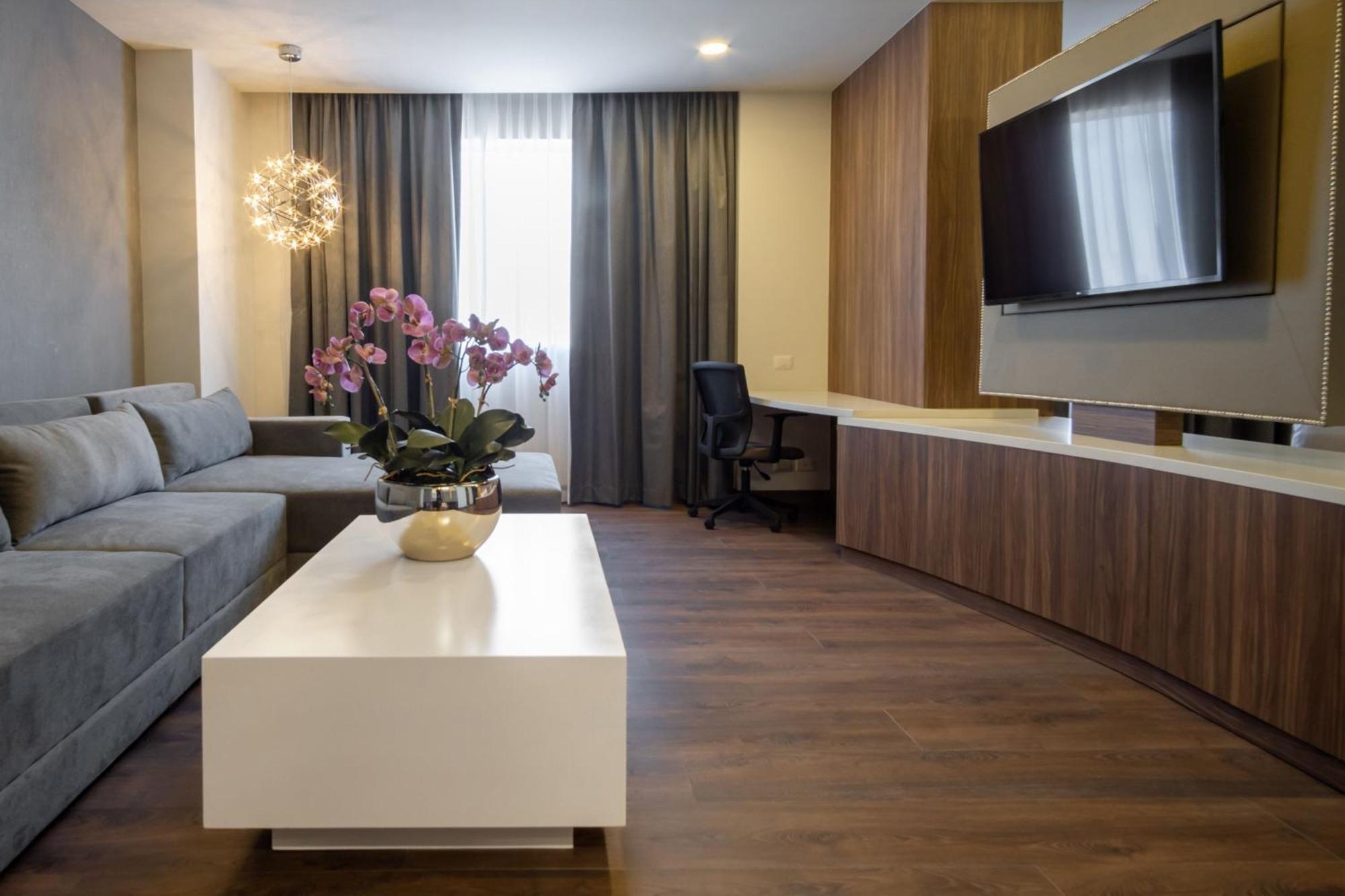 Gran Hotel Expo Guadalajara By Hnf سابوبان المظهر الخارجي الصورة