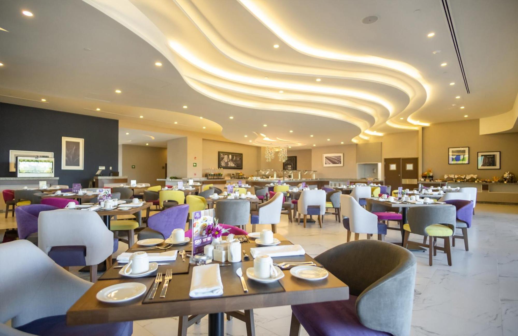 Gran Hotel Expo Guadalajara By Hnf سابوبان المظهر الخارجي الصورة